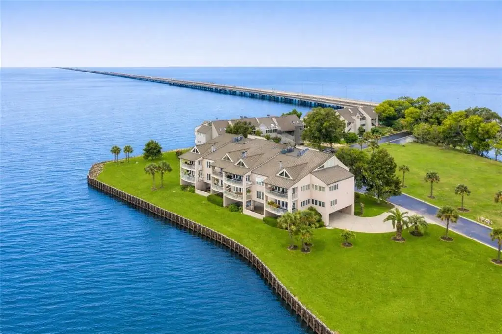 303 Mariners Island Boulevard #303, Mandeville, LA 70448 - #1