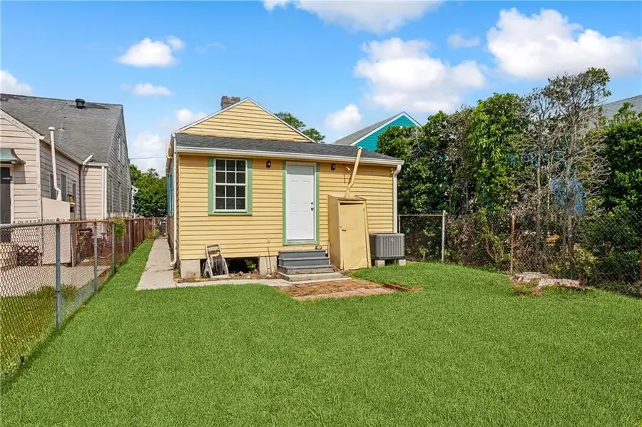 326 Pacific Avenue, New Orleans, LA 70114 - #2