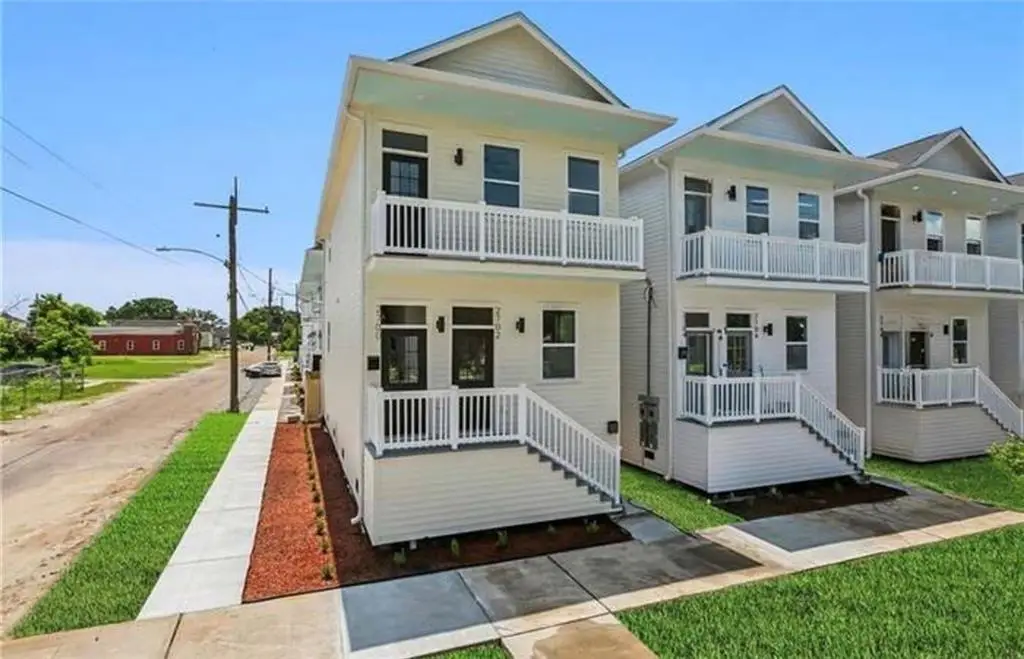 2700 02 S Galvez Street, New Orleans, LA 70125 - #1