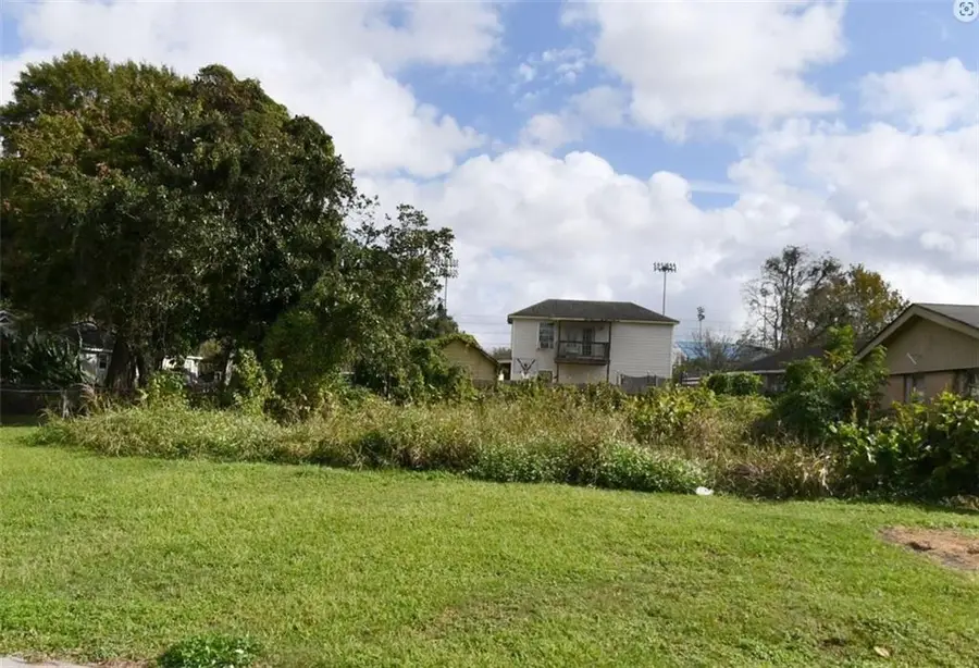 2028 Lauradale Drive, New Orleans, LA 70114 - #2