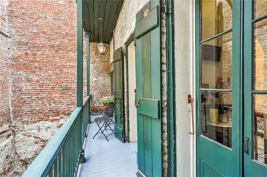 534 Chartres Street #4 & 6, New Orleans, LA 70130 - #3