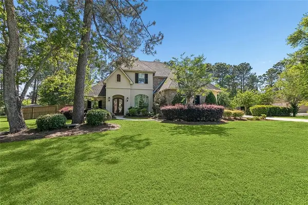 213 Sap Berry Drive, Madisonville, LA 70447
