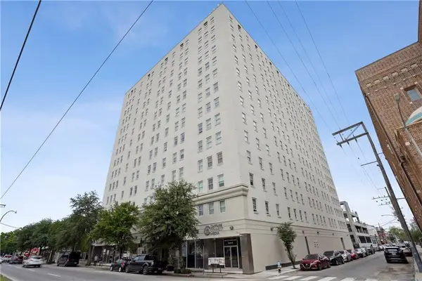 1205 St. Charles Avenue #916, New Orleans, LA 70130