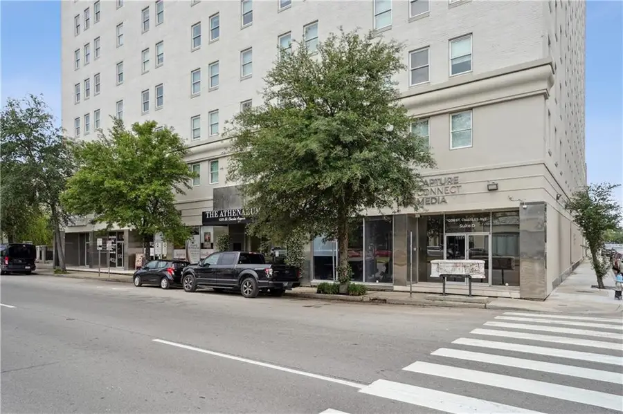 1205 St. Charles Avenue #916, New Orleans, LA 70130 - #2