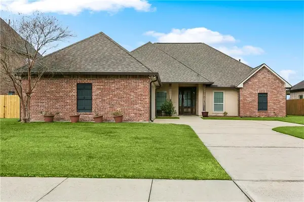8669 Sandpiper Street, Denham Springs, LA 70706