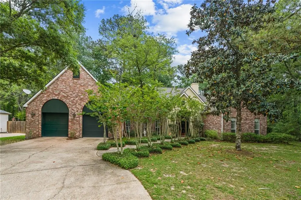 235 Westwood Drive, Mandeville, LA 70471 - #1