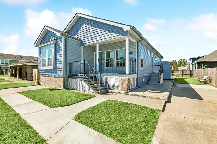 920 Cougar Drive, Arabi, LA 70032 - #2