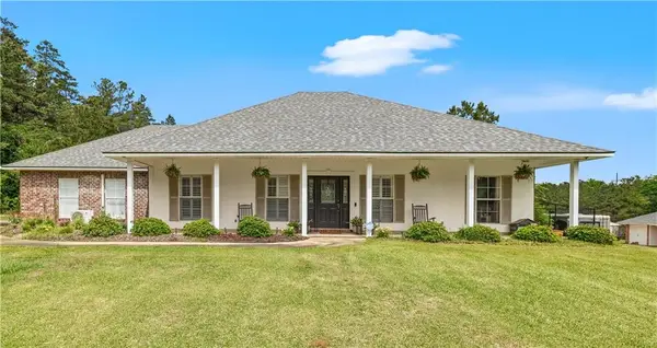 6454 Twin Bridges Road, Alexandria, LA 71303