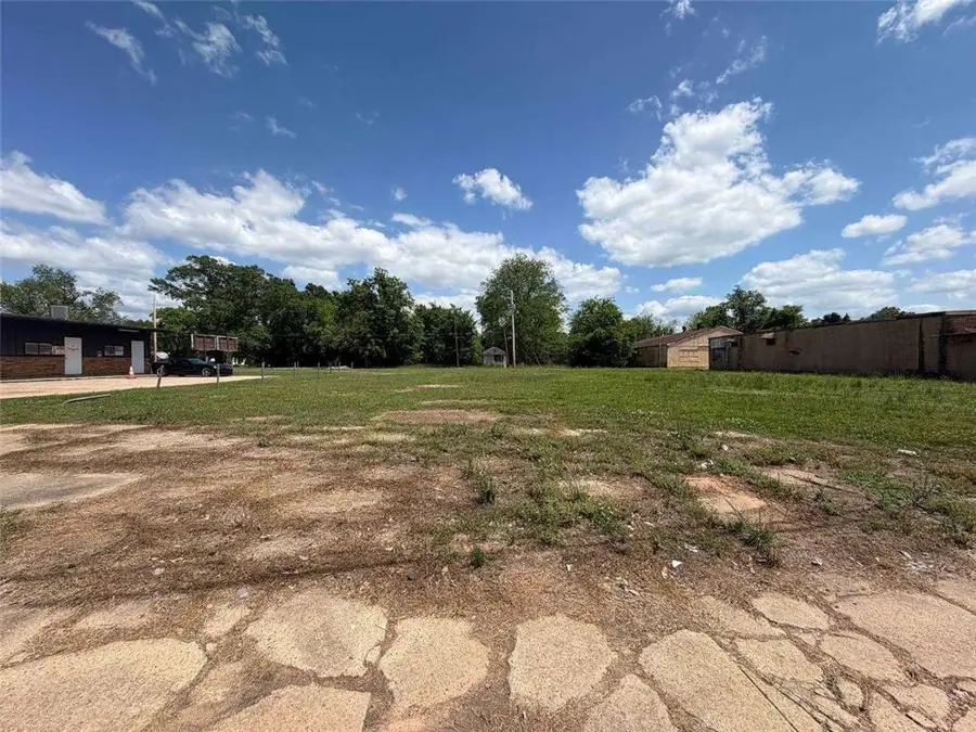 2701 Lee Street, Alexandria, LA 71301 - #3