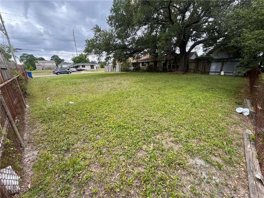 4611 Mithra Street, New Orleans, LA 70126 - #3