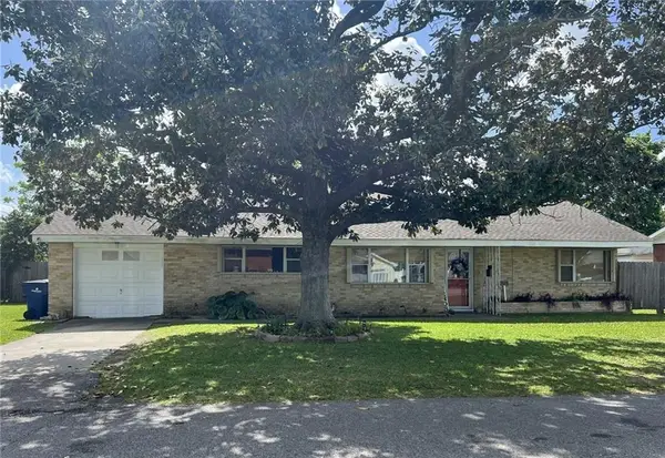 1125 West Drive, Westwego, LA 70094