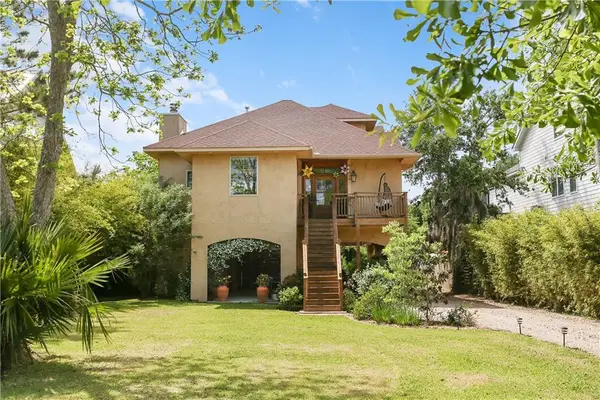 1124 Main Street, Madisonville, LA 70447