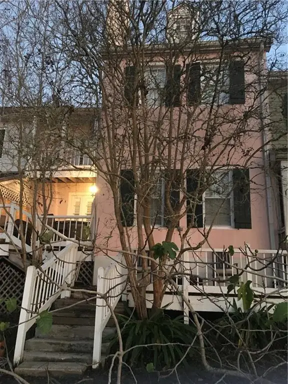 2 Place Lafitte Street, Madisonville, LA 70447