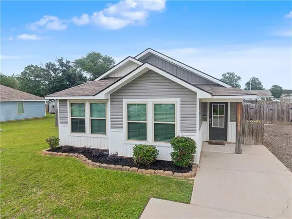 42298 Joshua Drive, Ponchatoula, LA 70454