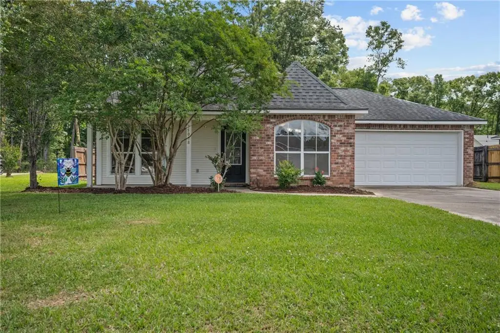 35038 Napoleon Drive, Denham Springs, LA 70706 - #1