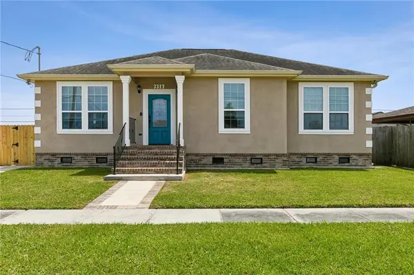 3317 Volpe Drive, Chalmette, LA 70043