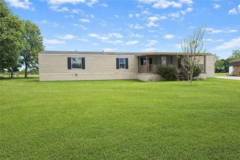 3859 Hwy 107 S. Highway, Plaucheville, LA 71362 - #1