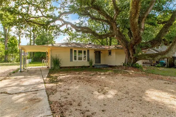 801 S Cypress Street, Hammond, LA 70403