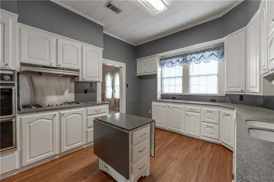 203 Wadsworth Avenue, Cheneyville, LA 71325 - #2