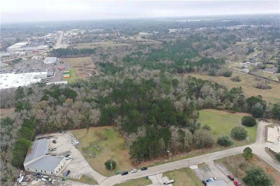 133 Robin Hood Drive, Hammond, LA 70403 - #3