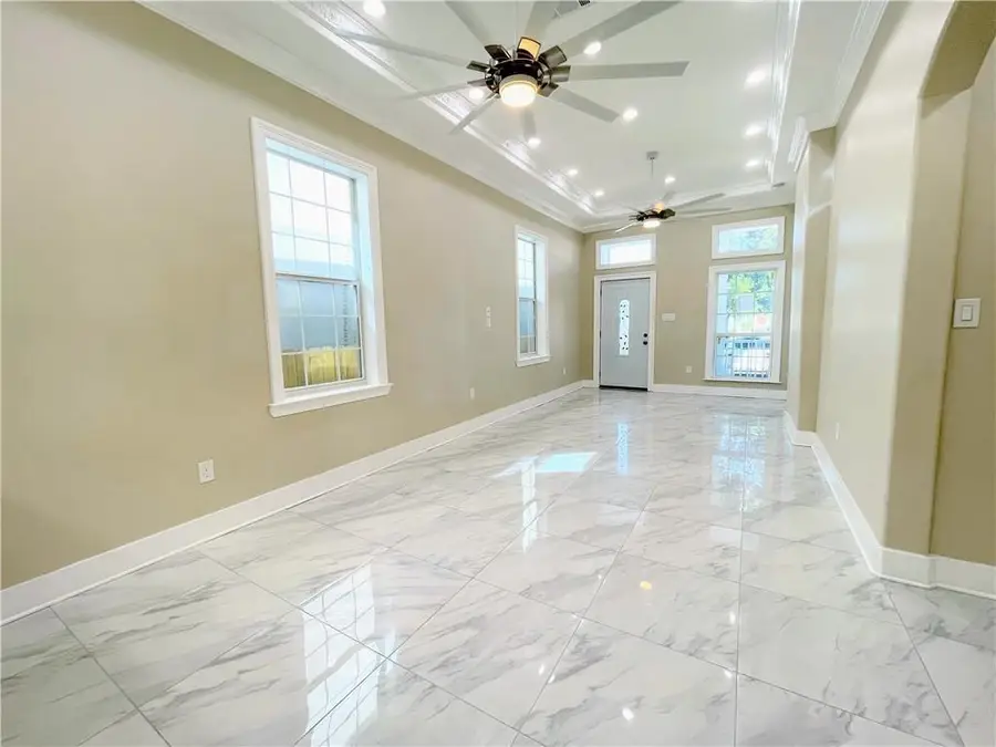 2532 Louisiana Avenue, New Orleans, LA 70115 - #2