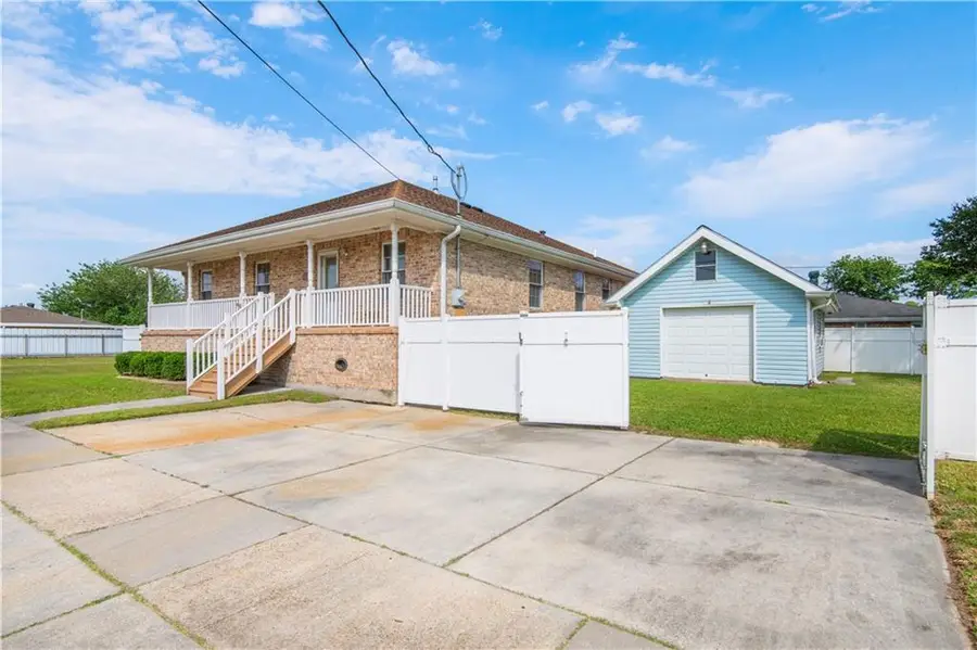 3409 Volpe Drive, Chalmette, LA 70043 - #3
