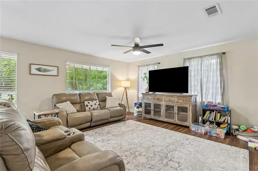 8 Patricia Drive, Covington, LA 70433 - #3