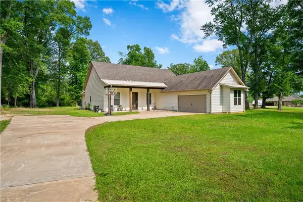 103 Philadelphia Rd Road, Pineville, LA 71360