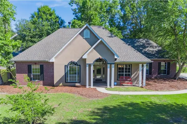 2075 White Myrtle Drive, Madisonville, LA 70447