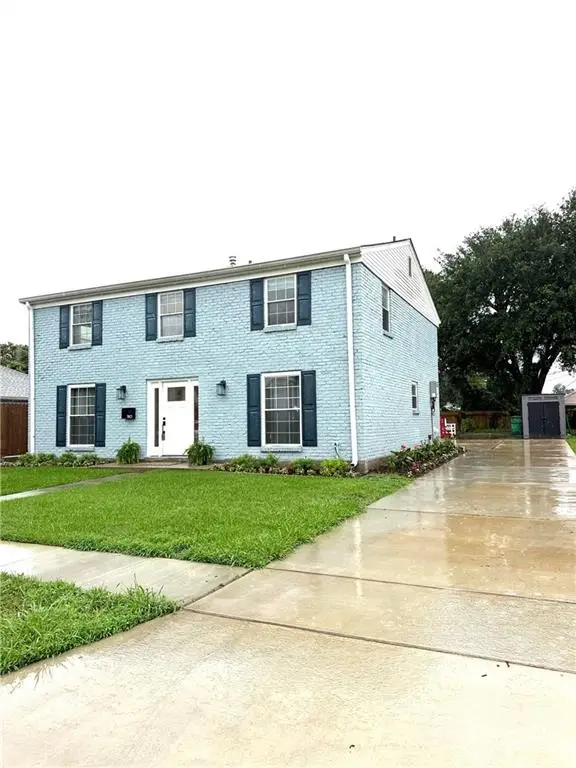 760 Glouster Place, Gretna, LA 70056