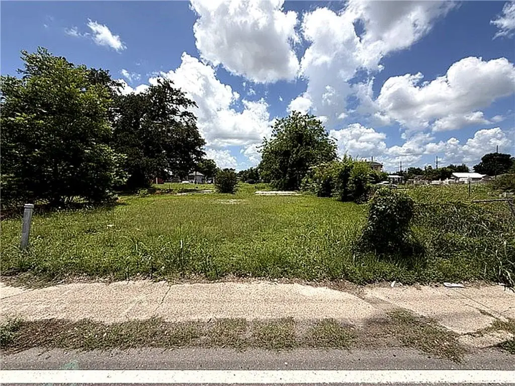 288 Grand Caillou Road, Houma, LA 70363 - #1