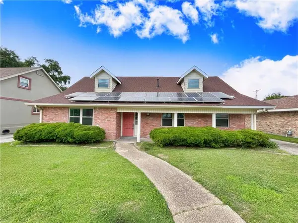 5420 Lacour Monique Street, New Orleans, LA 70131