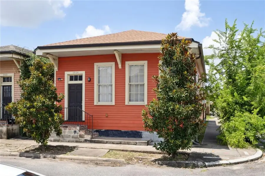 1934 36 Delachaise Street, New Orleans, LA 70115 - #2