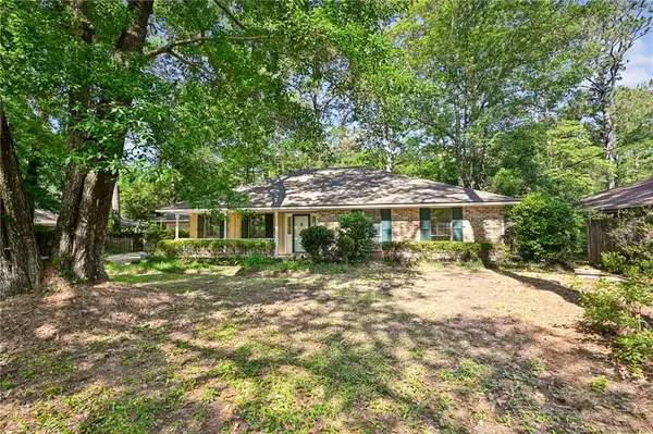 72483 Saint Landry Street, Covington, LA 70435