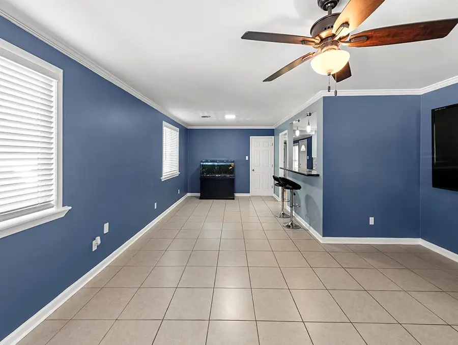 5601 Chamberlain Drive, New Orleans, LA 70122 - #2