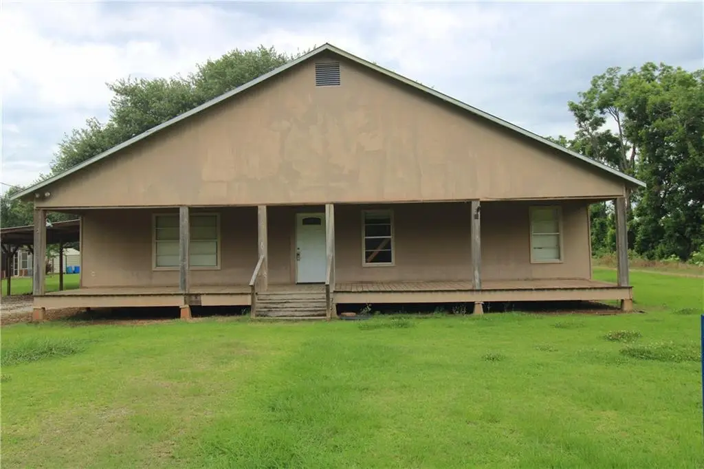1123 N Bayou Des Glaises Road, Moreauville, LA 71355 - #1