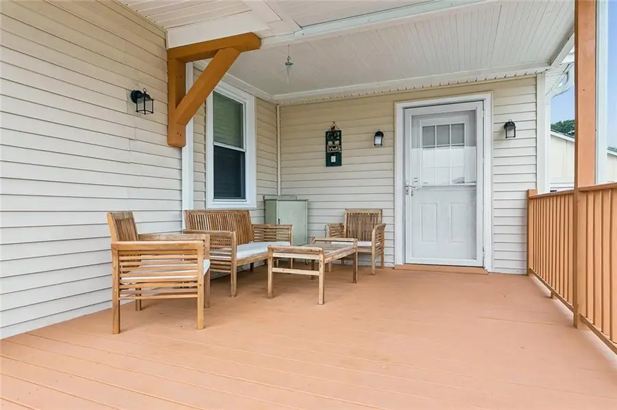 2220 Lloyds Avenue, Chalmette, LA 70043 - #2