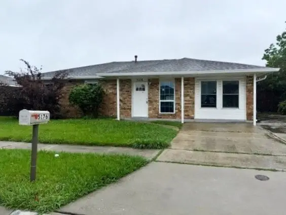 5176 Mount Revarb Drive, Marrero, LA 70072