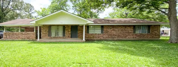 706 Shanghai Drive, Ball, LA 71405