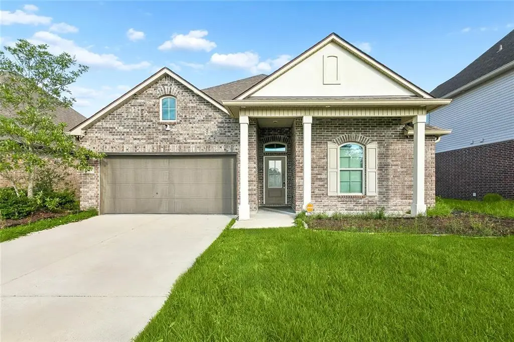 129 S Lakeshore Village, Slidell, LA 70461 - #1