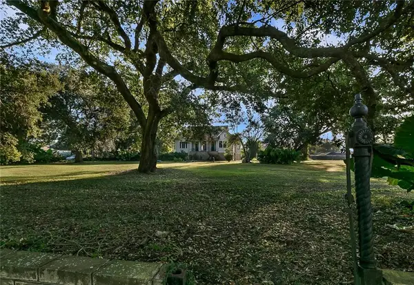 2020 Farragut Street, New Orleans, LA 70114