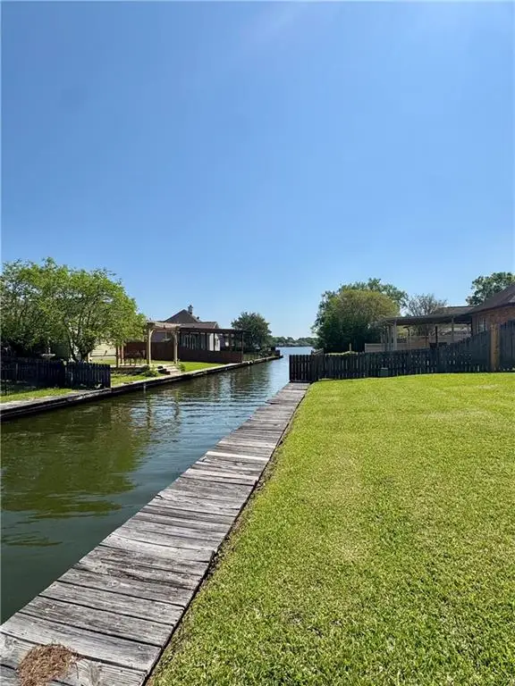 17361 Lake Iris Avenue, Baton Rouge, LA 70817 - #2