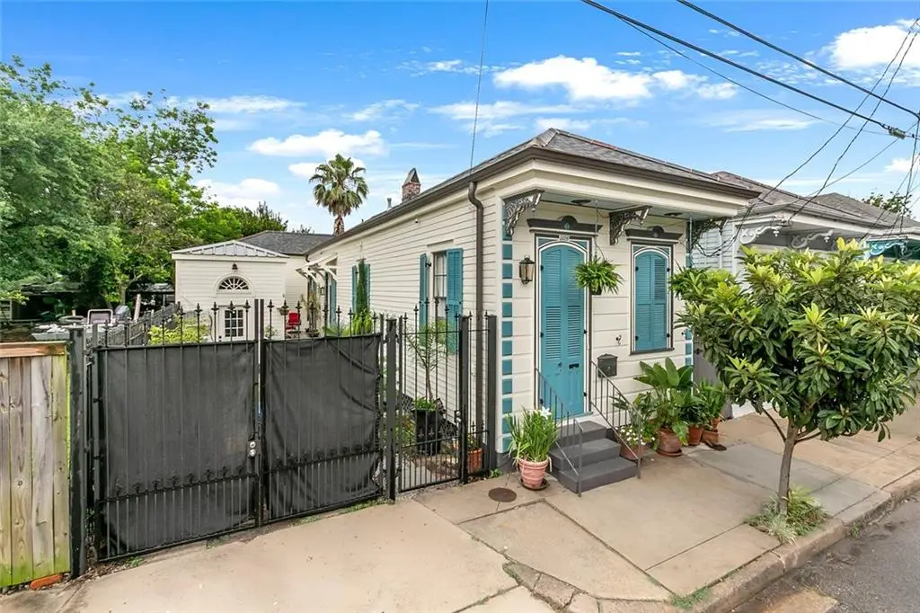 1026 France Street, New Orleans, LA 70117 - #1