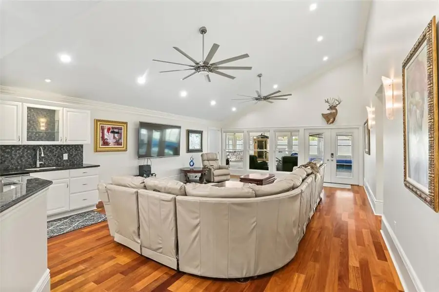 31 W Daryl Court, Westwego, LA 70094 - #3