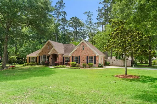 510 Garden Avenue, Mandeville, LA 70471