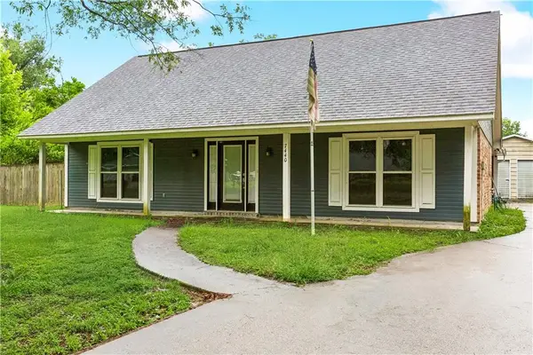 7440 Robinson Drive, Denham Springs, LA 70706