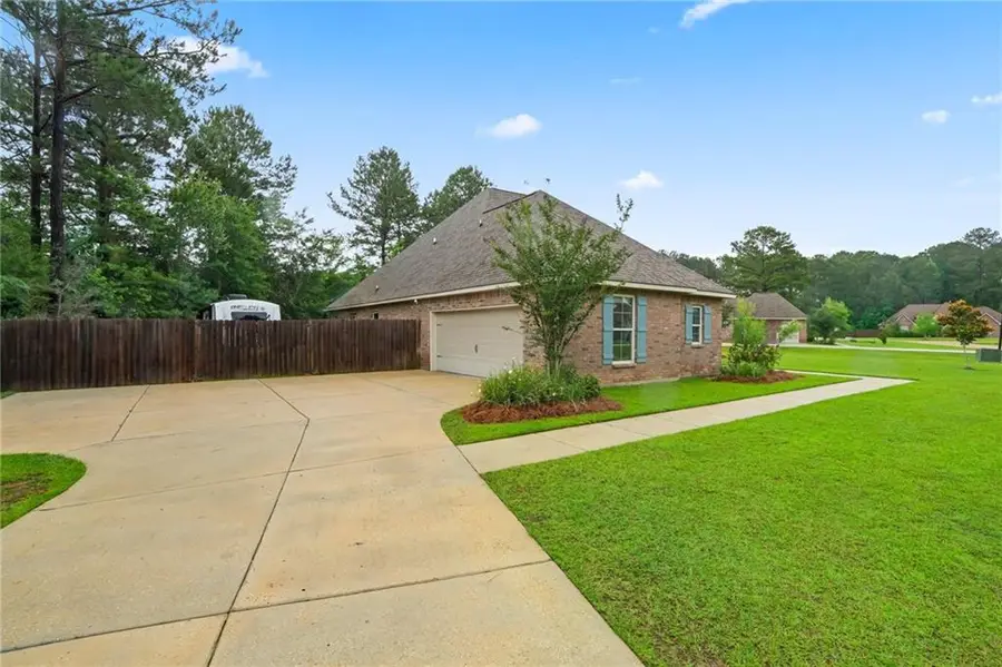 506 N Acadia Park Land, Covington, LA 70435 - #3