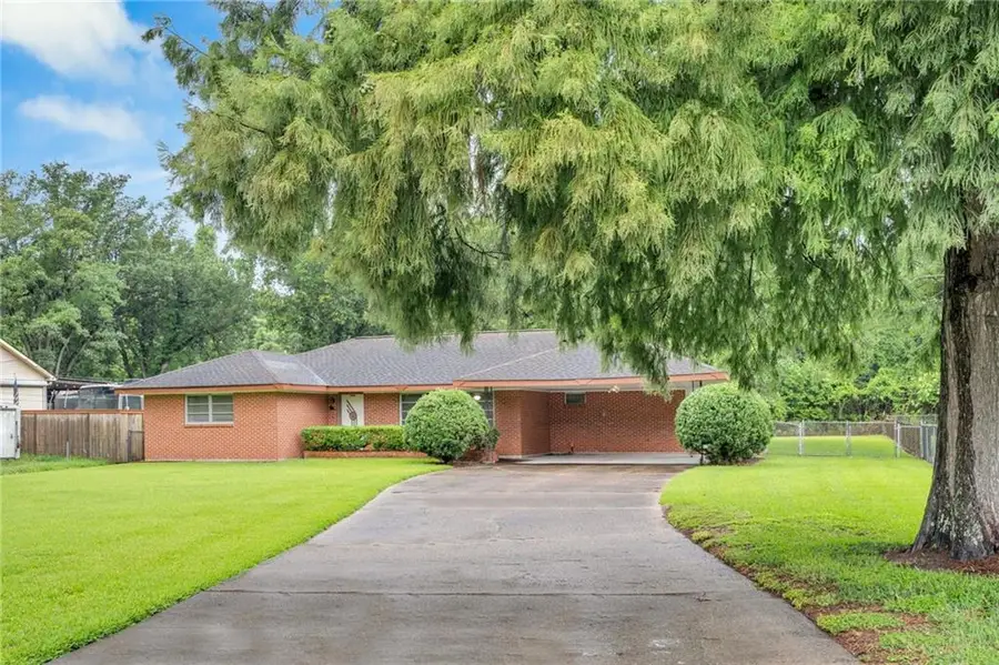 312 Oak Avenue, Bridge City, LA 70094 - #2