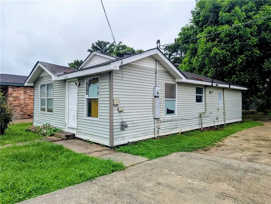 2720 Amigo Avenue, Marrero, LA 70072 - #2