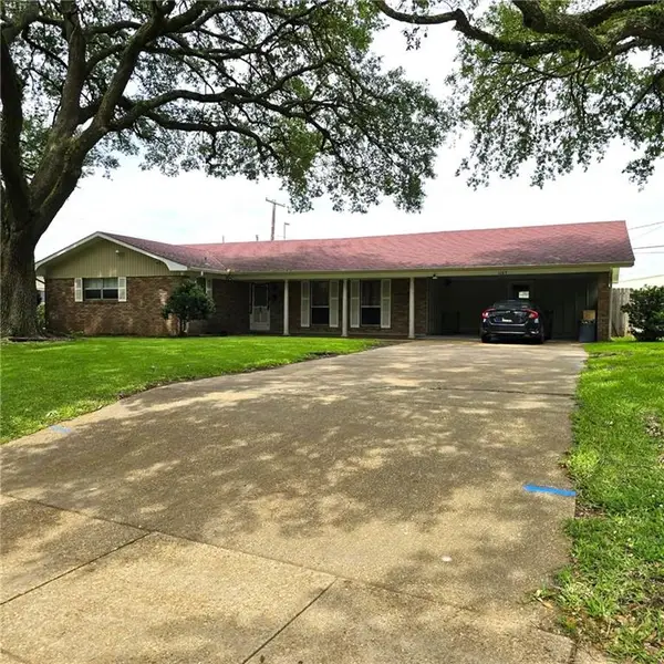 1107 Wilshire Drive, Alexandria, LA 71303